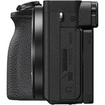 Sony a6600 Mirrorless Camera with 18-135mm Lens