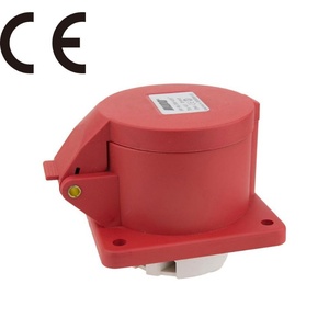 KUPO CEE FORM 16A/ 5P/400V, PANEL FEMALE